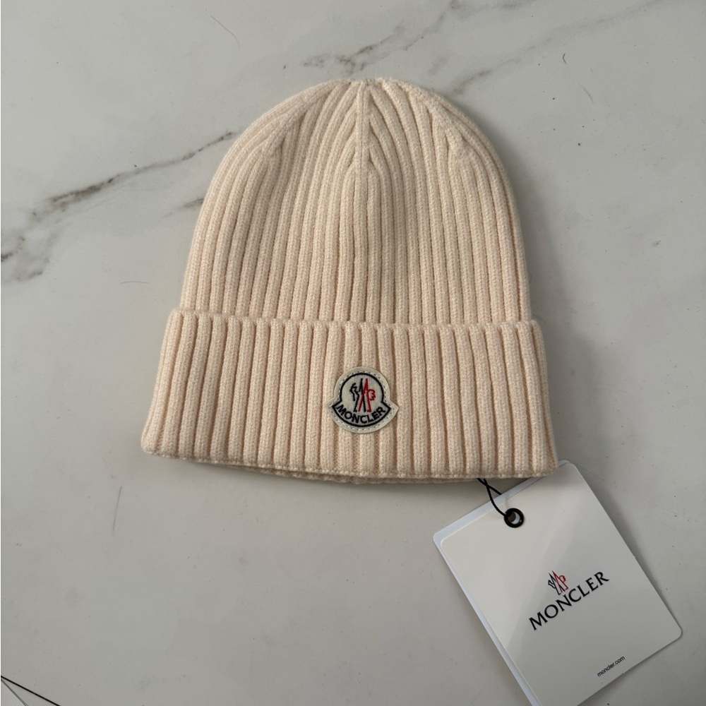NWT Moncler Cashmere beanie